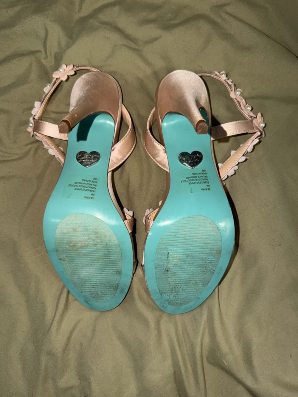 Blue by Betsey Johnson Blush Pink Floral Embellished Slingback Heels Bridal - Picture 6 of 7
